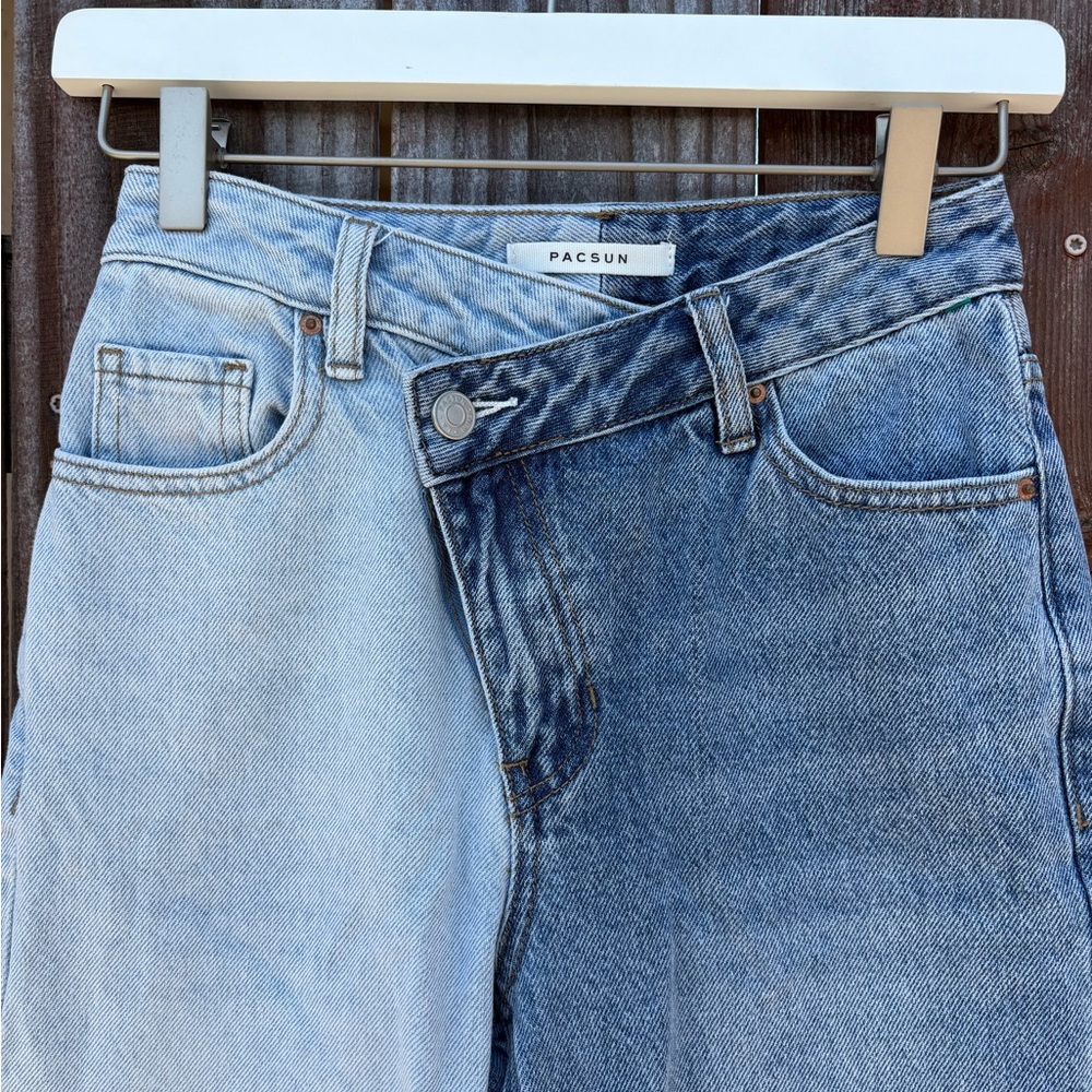 PacSun Contrast 90s Boyfriend Blue Denim Jeans